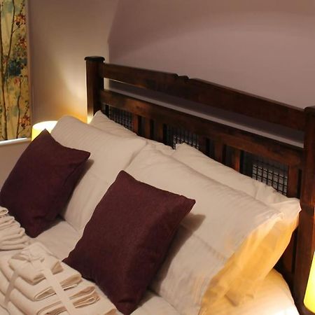 フェリックストウ Stoneleigh Bed & Breakfast エクステリア 写真